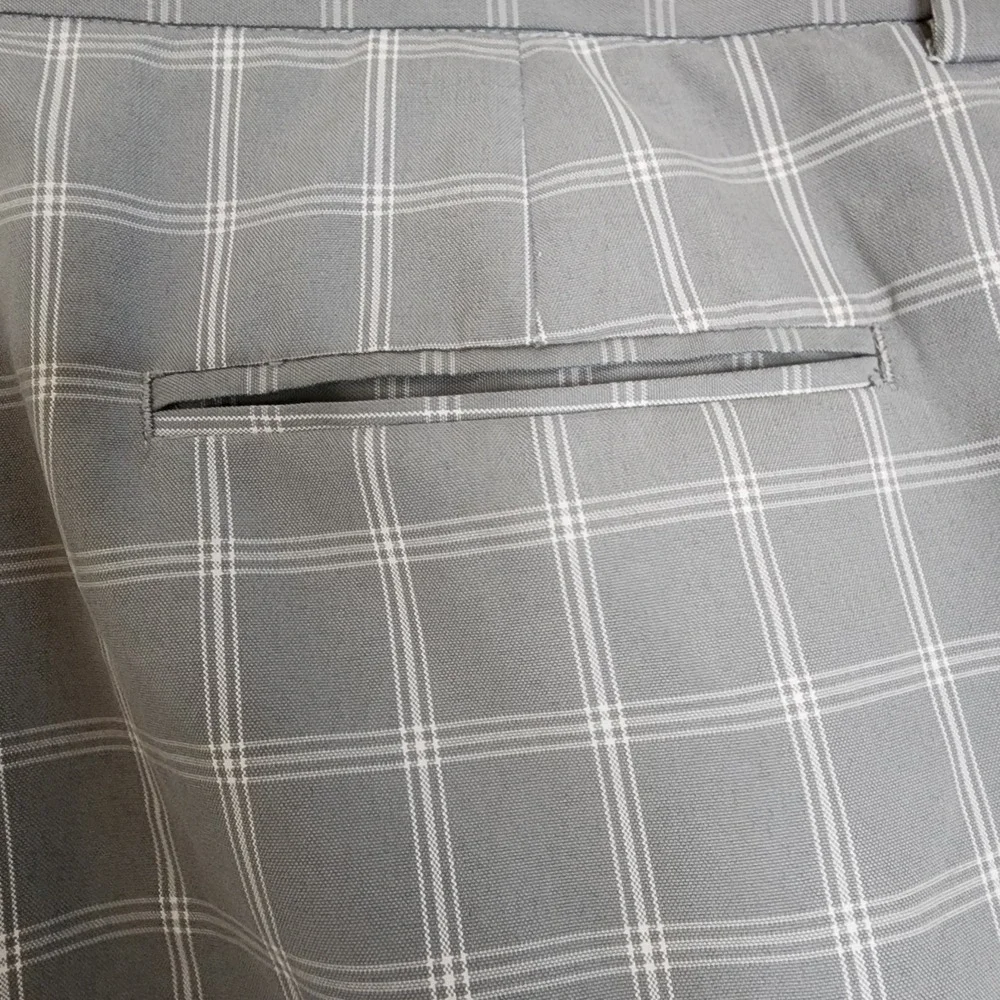 Grand Slam Performance Plaid Mens Shorts‎ Size 38 Gray White